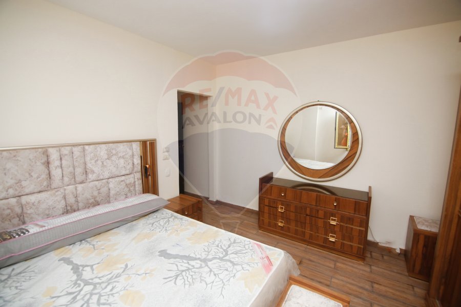 Furnished apartment for rent 160 m Gleem (Abd El-Salam Aref St)