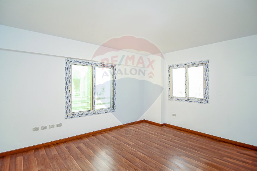 Apartment for Rent 289 m Smouha (Fawzi Moaz St)