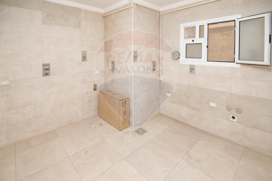 Apartment for Rent 170 m San Stefano (Abd el salam aref- brand building )