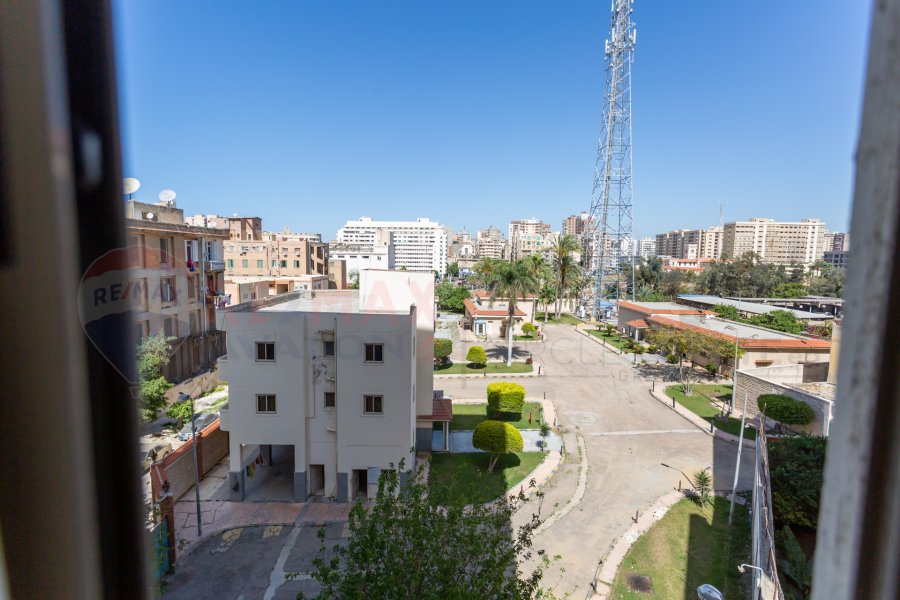 Apartment for Sale 125 m Sale Raml station (intersection of The Prophet Daniel st. with Fouad St.)