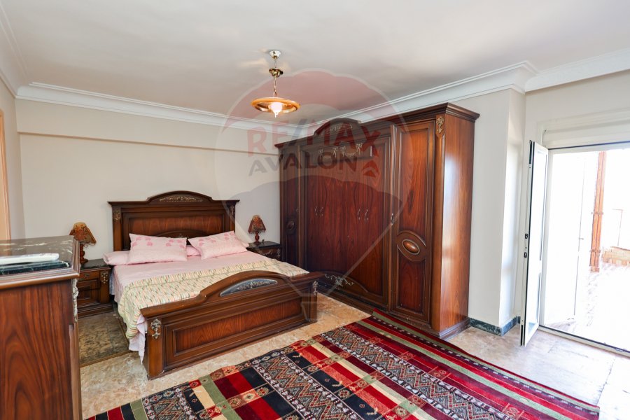 Duplex for sale 260 m Al-Mandara (Directly on the sea)