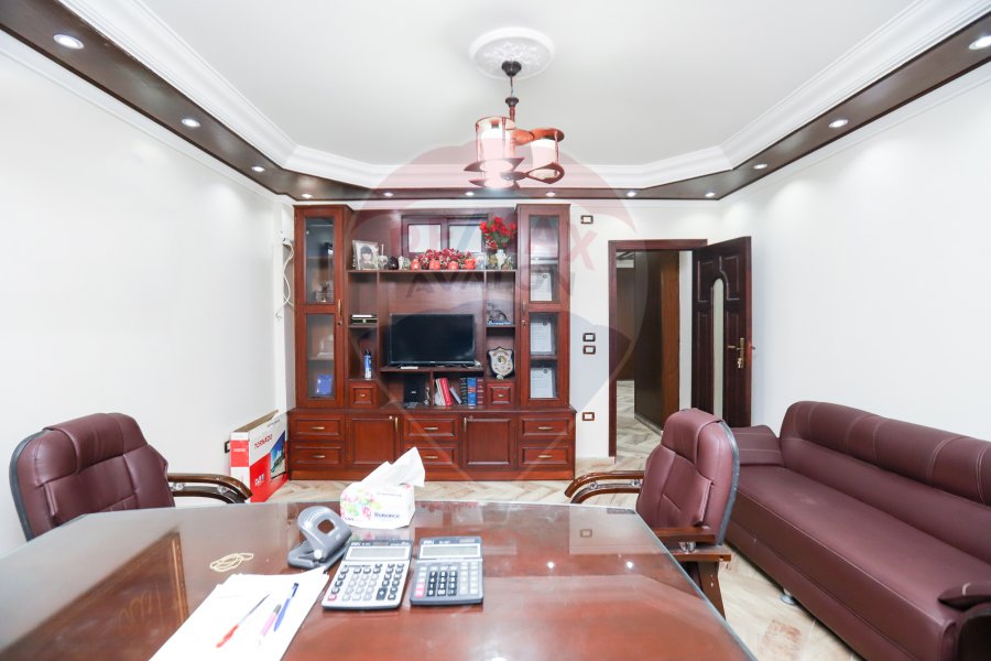 Administrative Unit For sale 120 m Louran