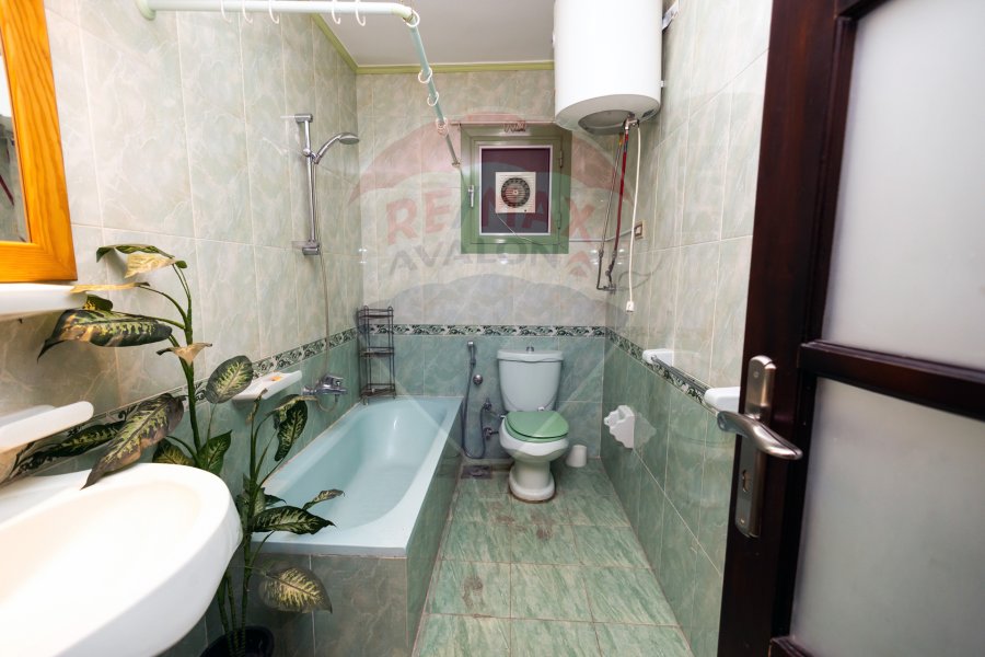 Apartment for sale 204 m gleem (Steps from Royal Jewelry Museum)