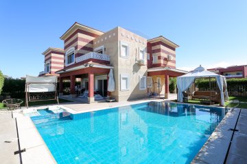Villa for sale 670 m North Coast (Rozana Village)