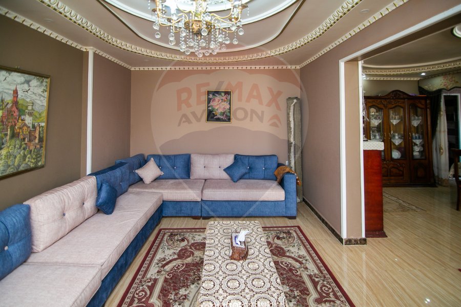 Apartment for sale 165 m Gianaclis (Mortada St)