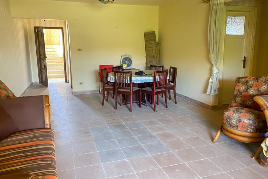 Ground chalet + Garden for sale (New Maamoura)