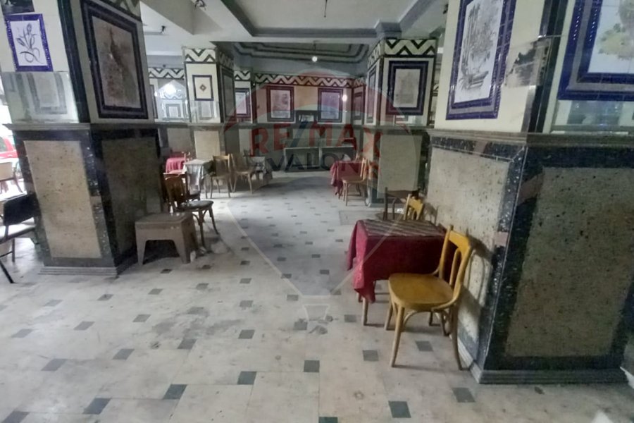 محل للإيجار 280 م سيدي بشر(ش ملك حفني الرئيسي)
