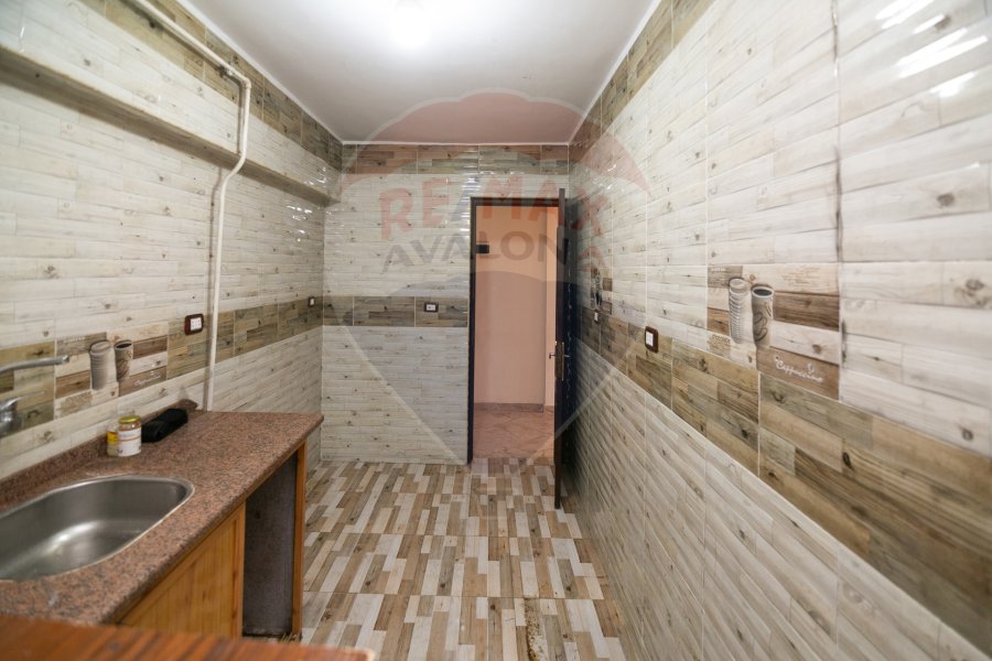 Apartment for sale 107 m Moharam Bek (Moharam Pasha neighborhood)