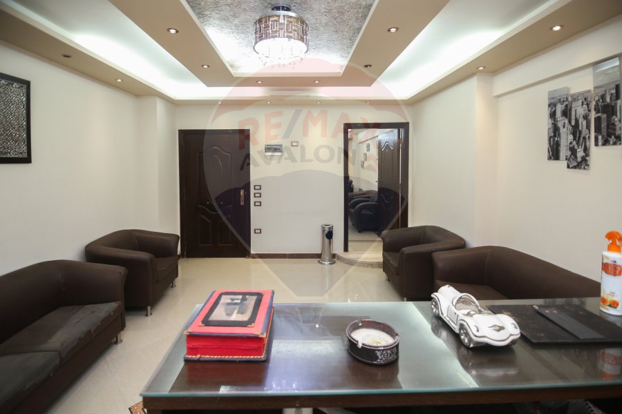 Administrative headquarters for sale 85 m Sporting (Delta Street)