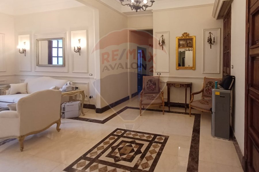 Apartment for sale 280 m Sporting (Port Said St.)