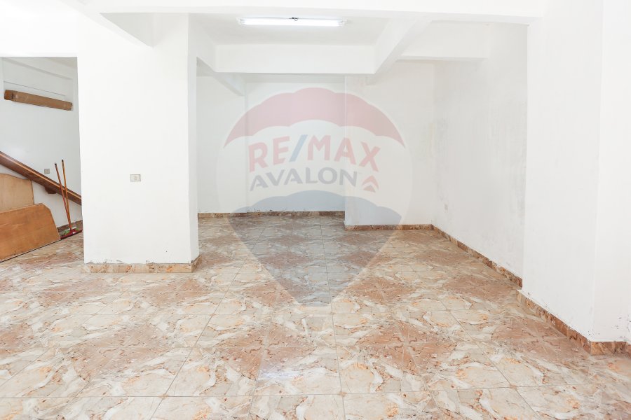 Commercial shop for Sale 50 m Lauran (Saeed Zulficar St.)