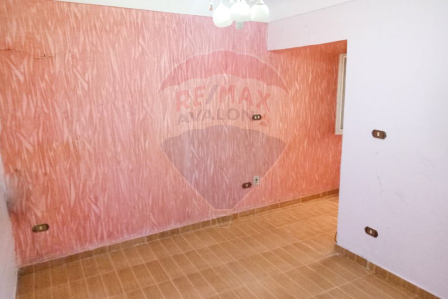 Apartment for sale 105 m Smouha (branched from Hilton St.)