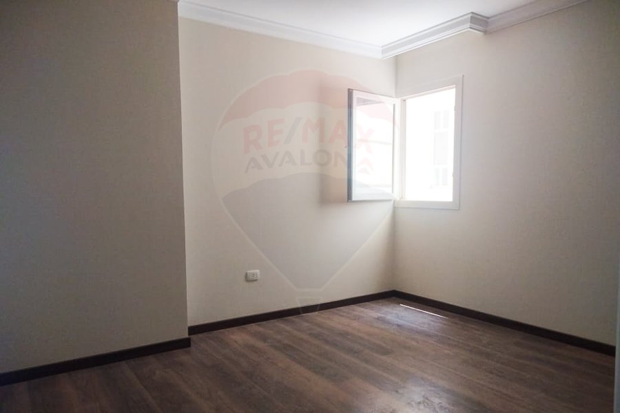 Apartment for rent 170 m new semouha (pharmacists compound) - Pharma City Agricultural Road