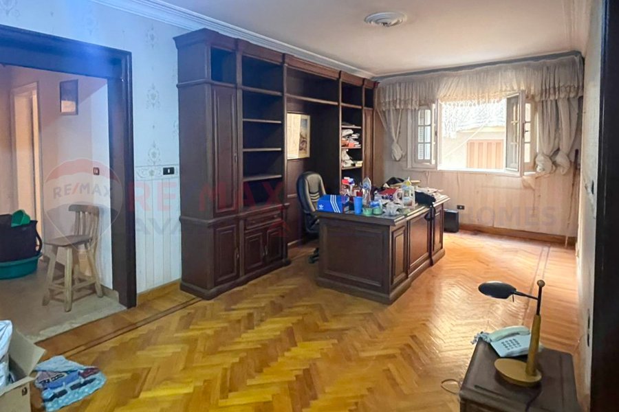 Apartment for sale 285 m Gianaclis (Mohamed Pasha Mohsen St.)