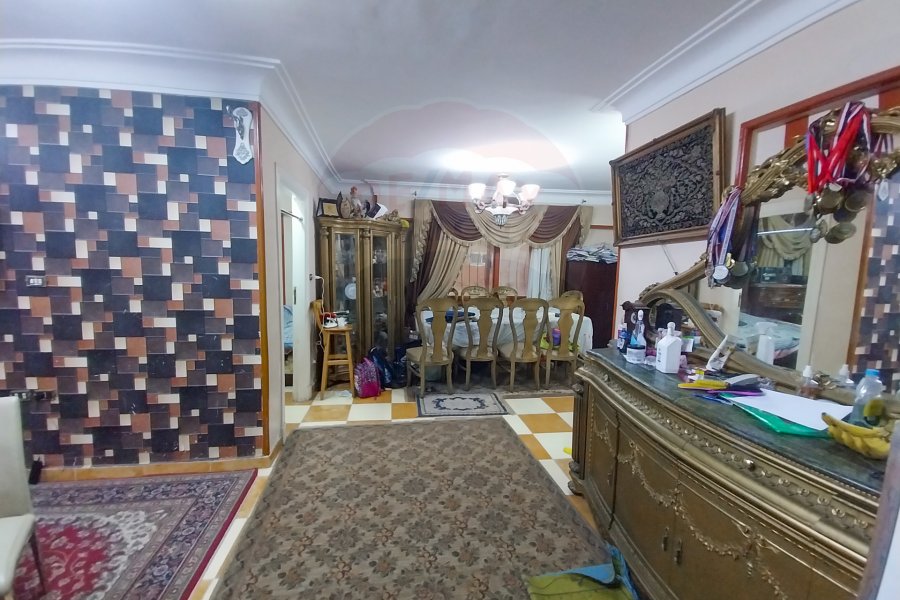 شقة للبيع 200 م سيدى جابر (بالقرب من مستشفى القوات المسلحة)