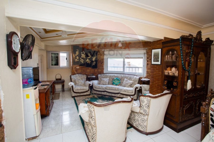 Apartment for sale 170 m Saba Basha (directly on the tram)