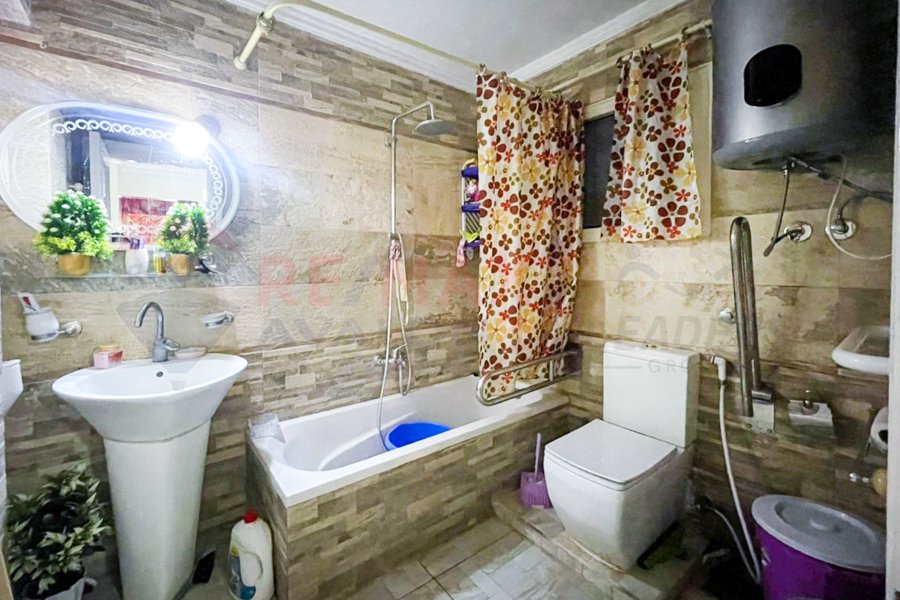 Apartment for sale 235 m Saba Pasha (in front of Al-Merghani Palace)