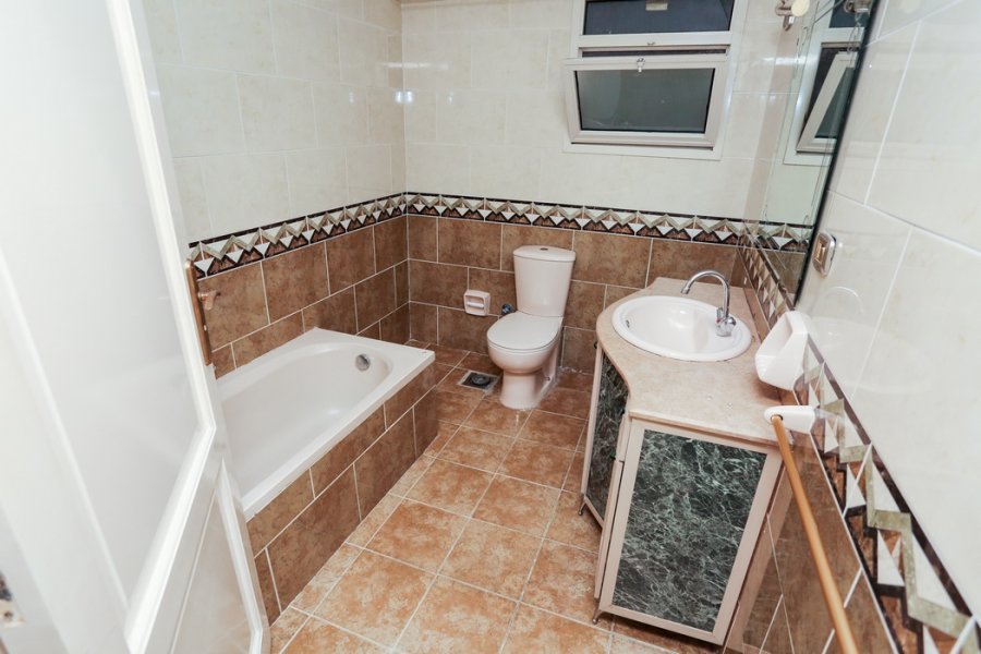 Apartment for sale 195m Mostafa Kamel (Kiroseiz Towers.)