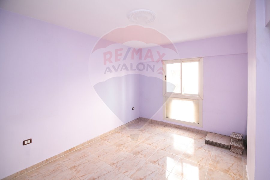 Apartment for sale 107 m Moharam Bek (Moharam Pasha neighborhood)