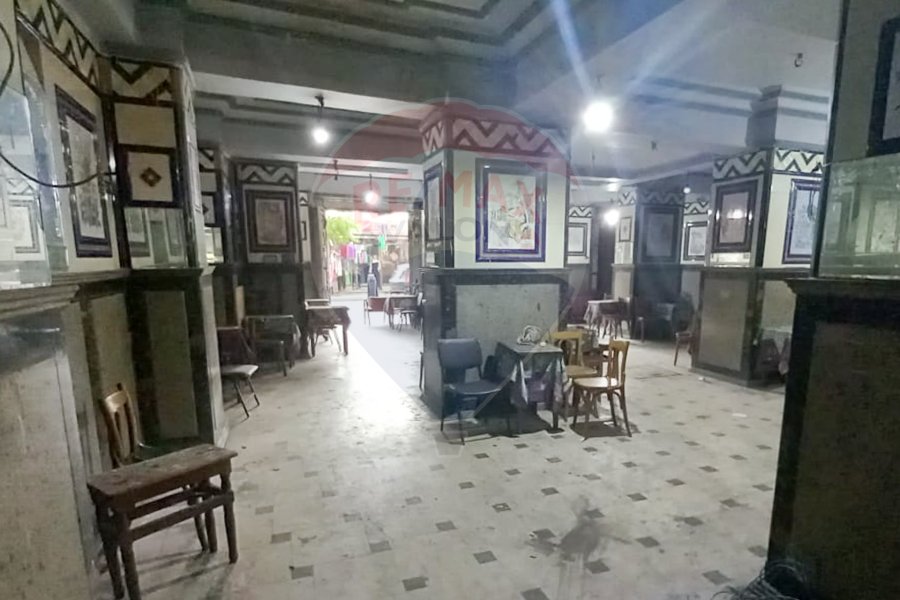 محل للإيجار 280 م سيدي بشر(ش ملك حفني الرئيسي)