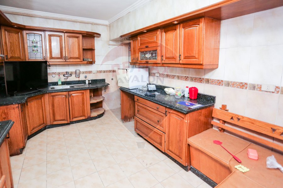 apartment for sale 185 m Camp Ceasar (Ahmed Qamha st)